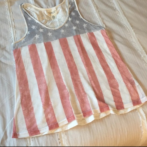 ❌SOLD❌American Flag Racerback - Picture 4 of 7